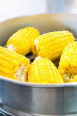 Streaming sweet corns
