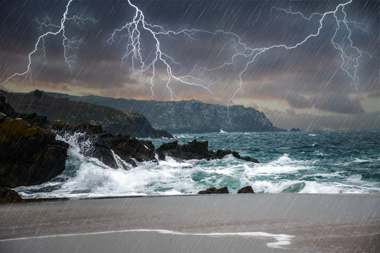 Orage en bord de mer