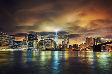 Obraz na płótnie Canvas View of Manhattan at sunset