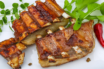 Grilled lamb ribs