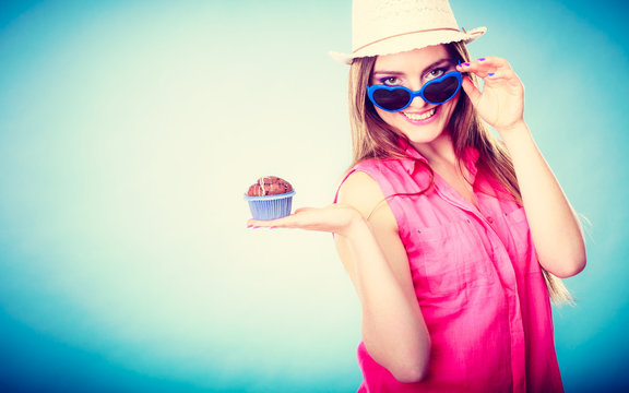 Smiling Summer Woman Holds Cake In Hand