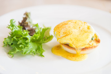 Benedict eggs