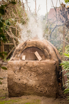 Chilean clay oven