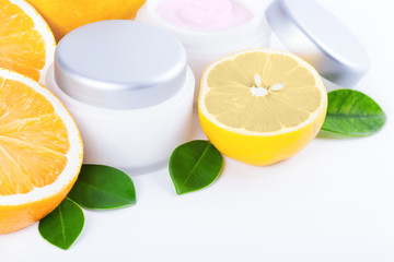 Beauty facial cream with vitamin C