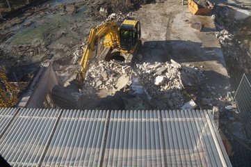 Bagger auf Baustelle