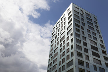 Fassade eines modernen Wohngeb&auml;udes