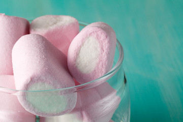quantity of pink marshmallows in jar