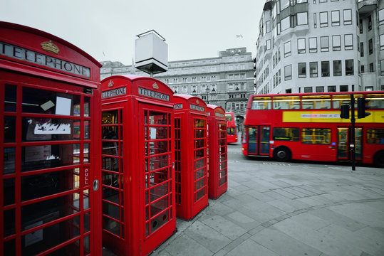 London Telephone box bus