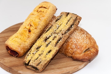 Pastry with spinach and corn flour