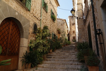 Mallorca mountains historic town