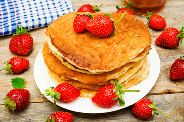 pancakes with strawberries
