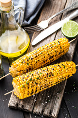 Delicious grilled corn - 91771691