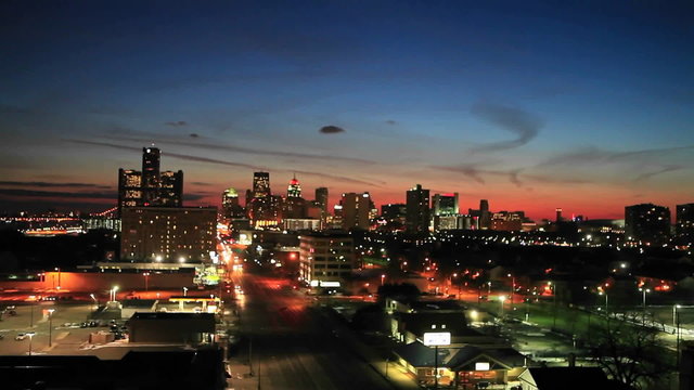 Time lapse late evening view of Detroit, Michigan. 