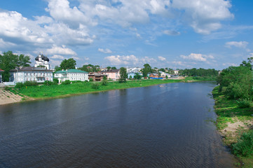 Fototapeta na wymiar river in the old town Vologda