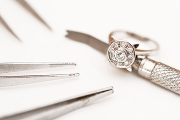 Reparation and restoration of jewelry
