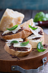 Chocolate and parmesan crostini