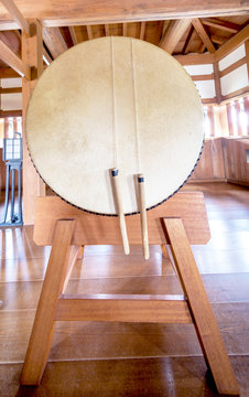 Large round drum used in Japan
