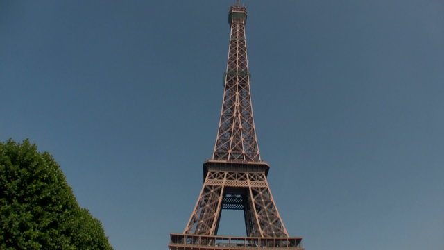 Handheld tilt up to Eiffel Tower, paris.