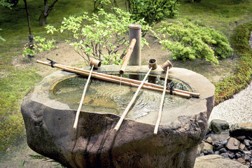 Japanese ceremonial ladle wash basin and ladle