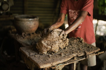 earthenware artistic.. Forming and moldingto