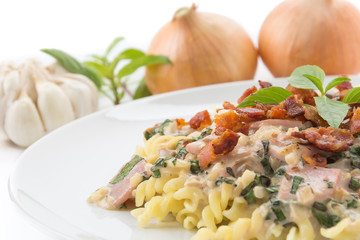 penne pasta with cream sauce