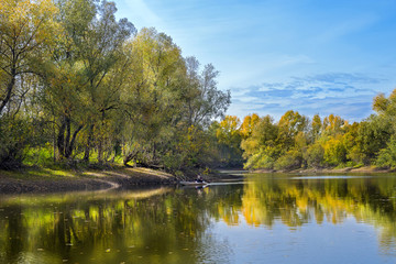 Осенний пейзаж на реке Чаус осенью. Россия,Сибирь,Новосибирская область,Колыванский район,река Чаус