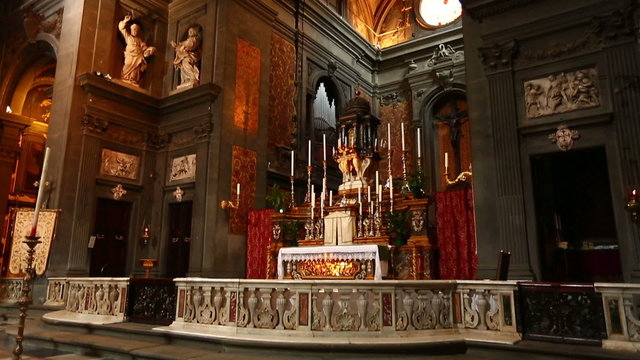 Interior Tilt Shot Chiesa Santi Michele e Gaetano, San Gaetano Church at Florence Tuscany Italy