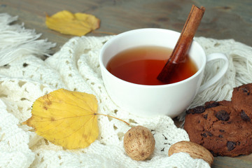 tea and cookies on wooden background