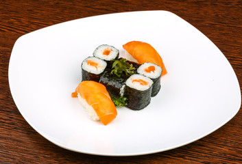 Sushi with salmon