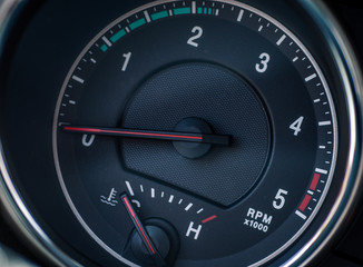 car tachometer clous-up