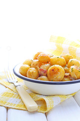 fried potatoes with bacon