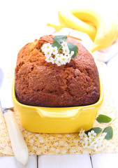 banana cake, bread