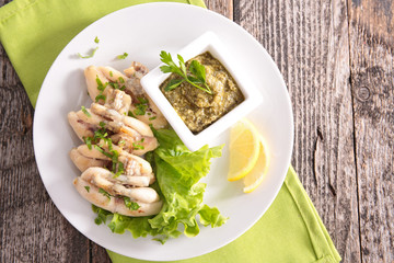 french dish, frog leg
