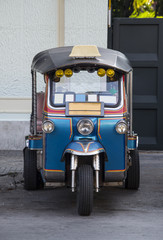 Fototapeta premium thailand tuktuk