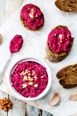 beet pesto