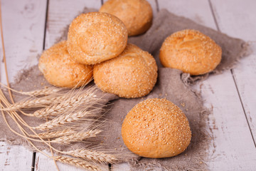 Buns with sesame seeds.