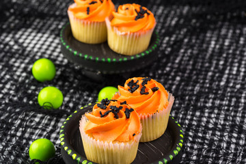 Halloween cupcakes.