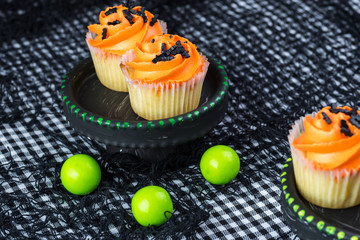 Halloween cupcakes.
