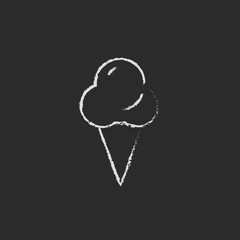 Ice cream icon drawn in chalk.