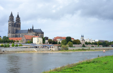 Fototapeta premium Magdeburg Panorama