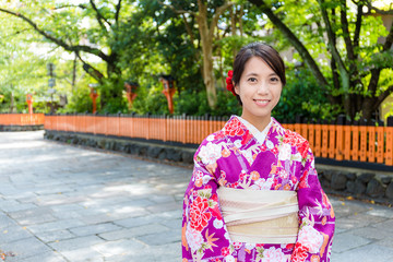 Woman with kimono dress in Gion Kyoto