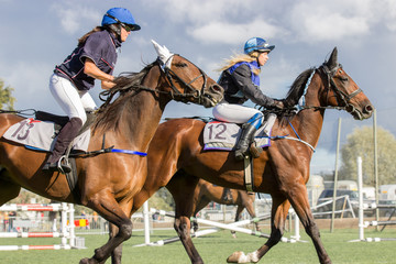 Obraz premium Female riders