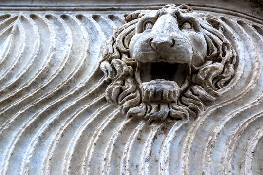 Sarcofago Palazzo Rospigliosi Zagarolo Roma