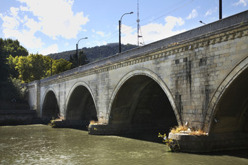 Saarbrucken bridge over the river Kura in Tbilisi. Georgia © Andrey Shevchenko