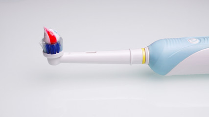 Electric toothbrush