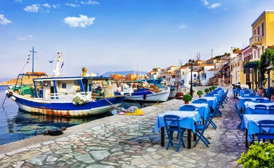 Gardinen traditional Greece series - Chalki island with old boats and tavernas © Freesurf