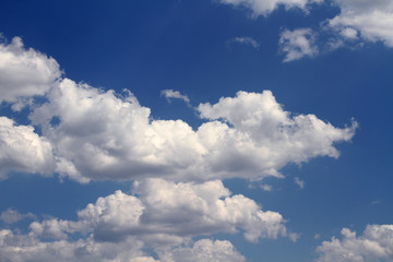 Fototapeta na wymiar nuages