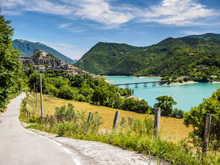 Lago del Turano