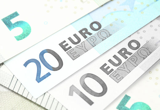 banknotes euros