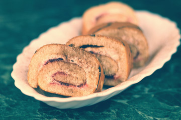 Biscuit roll with stuffing
